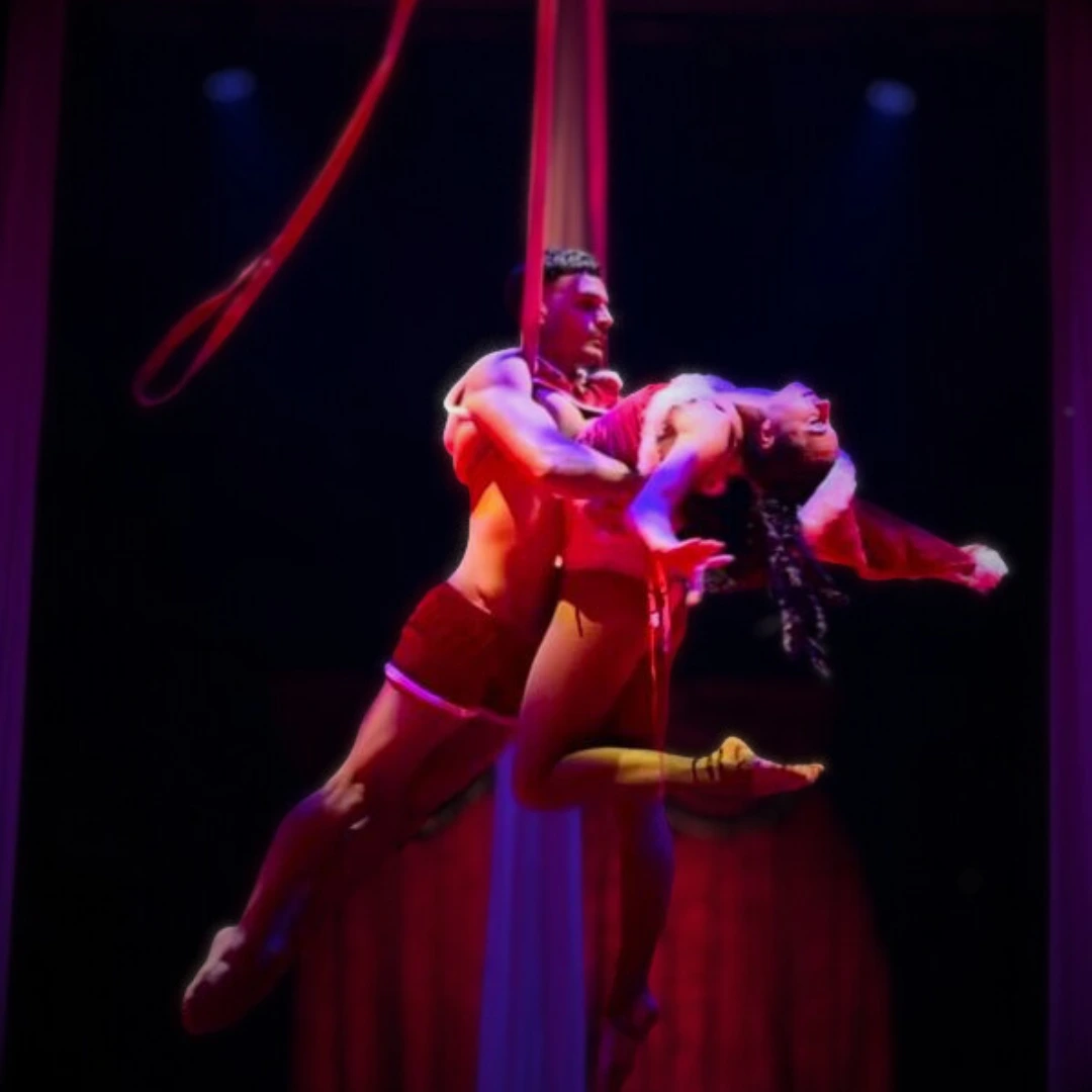 BITE! by AirOtic Soirée Galley Image