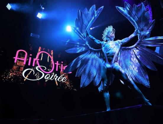 Post-Show Cocktails - AirOtic en Puerto Vallarta: Espectáculo de Cabaret acrobático